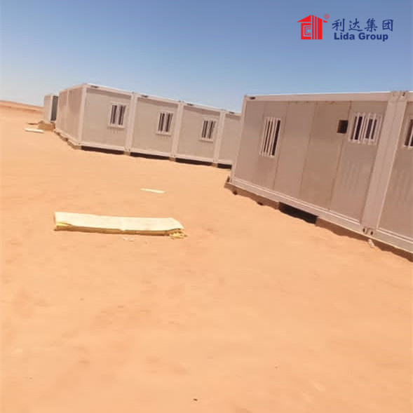 2022 China Modern Style Modular Flat Pack Container House for Office and Shop